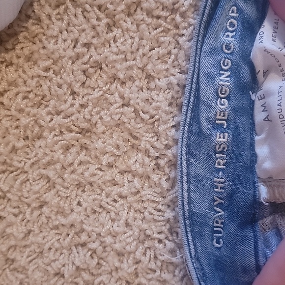 American Eagle Curvy High Rise Jeans - Picture 4 of 5